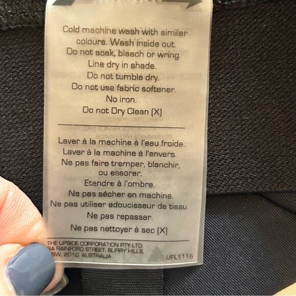 The Upside Black and White Cropped Leggings Size 10 - Picture 11 of 11